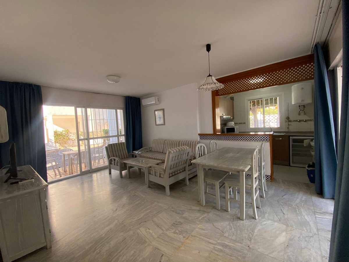 Apartamento en planta baja con jardín, Complejo Golf Center Pueblo