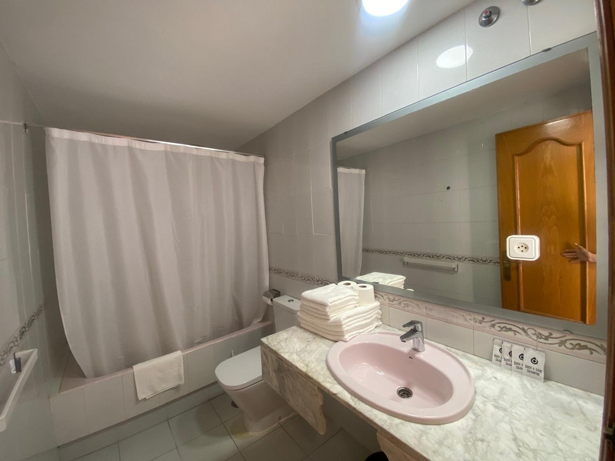 Apartamento en planta primera, Complejo Golf Center Pueblo