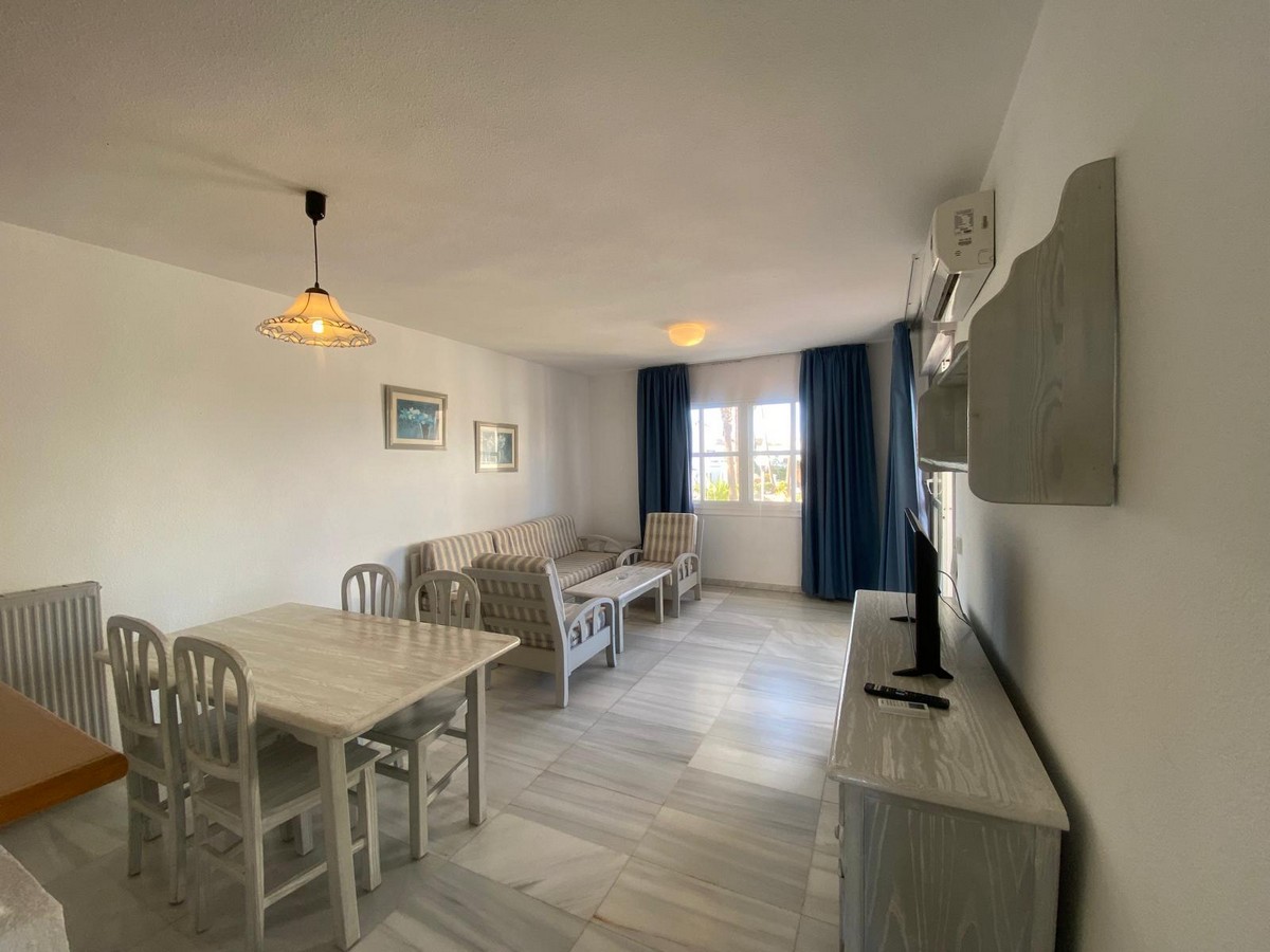 Apartamento en planta primera, Complejo Golf Center Pueblo