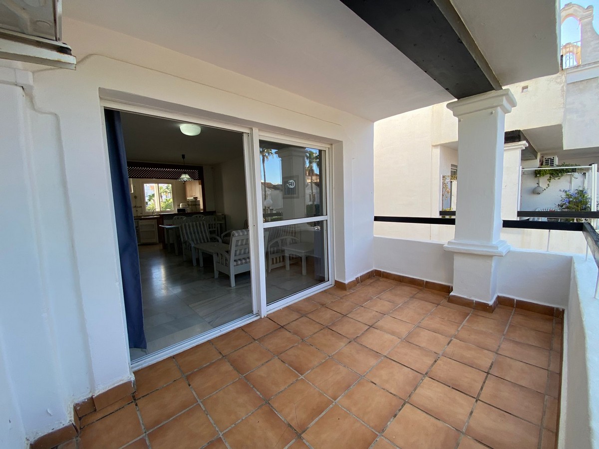 Apartamento en planta primera, Complejo Golf Center Pueblo