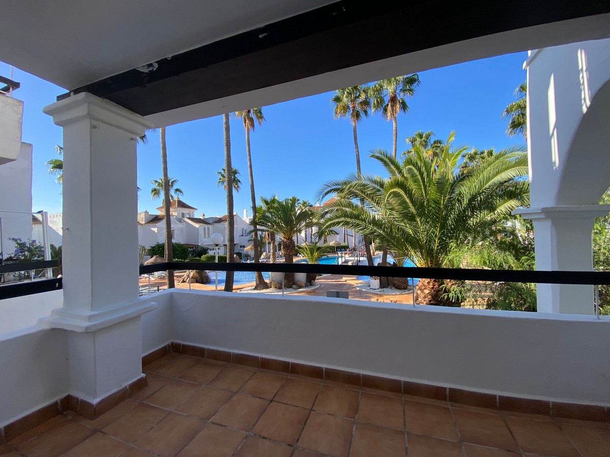 Apartamento en planta primera, Complejo Golf Center Pueblo