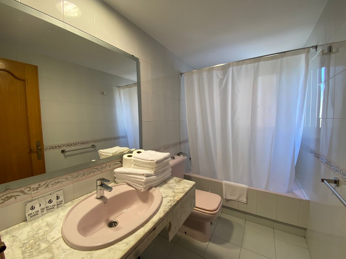 Apartamento en planta primera, Complejo Golf Center Pueblo