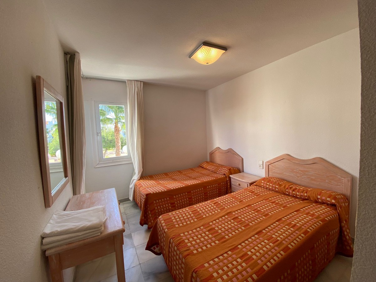 Apartamento en planta primera, Complejo Golf Center Pueblo