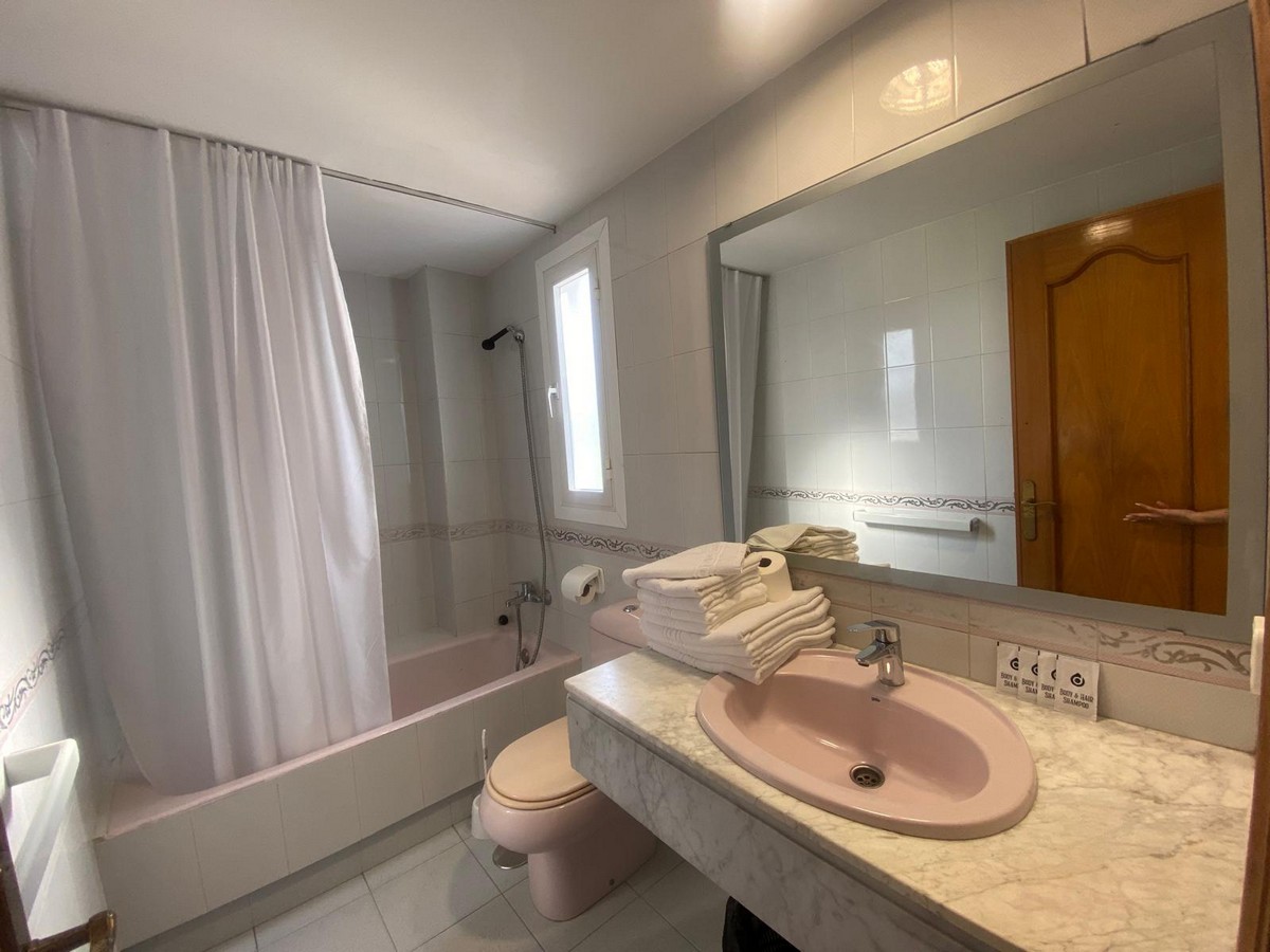 Apartamento en planta primera, Complejo Golf Center Pueblo