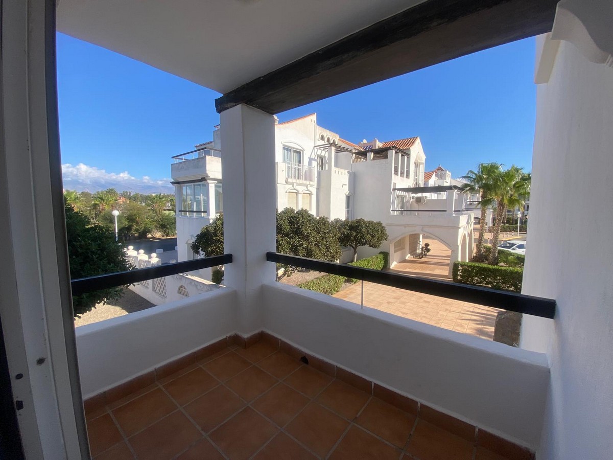 Apartamento en planta primera, Complejo Golf Center Pueblo