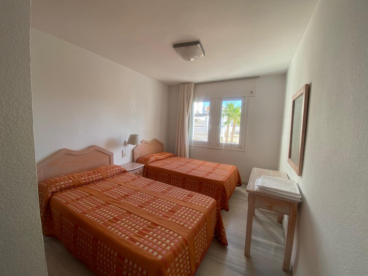 Apartamento en planta primera, Complejo Golf Center Pueblo