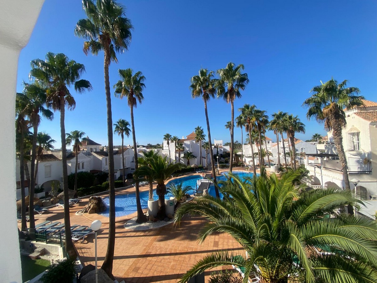 Apartamento en planta segunda, Complejo Golf Center Pueblo