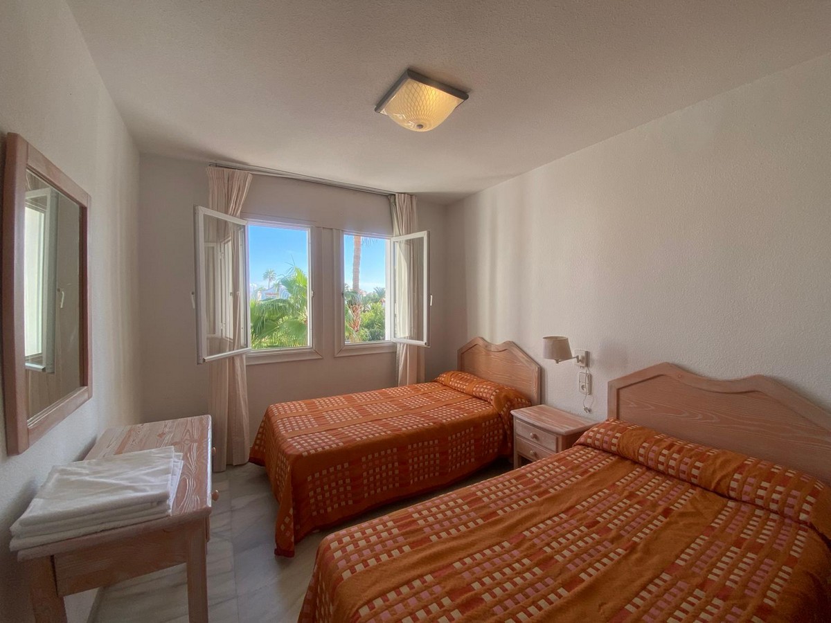 Apartamento en planta segunda, Complejo Golf Center Pueblo