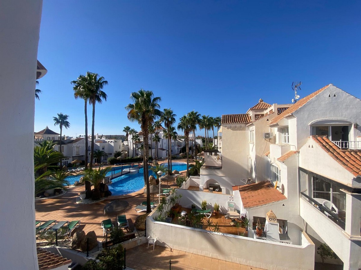 Apartamento en planta segunda, Complejo Golf Center Pueblo