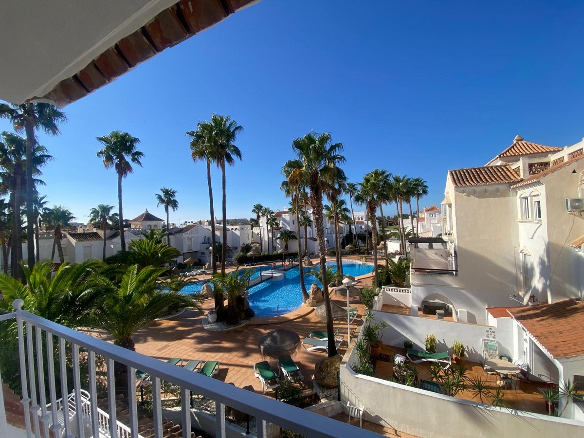 Apartamento en planta segunda, Complejo Golf Center Pueblo