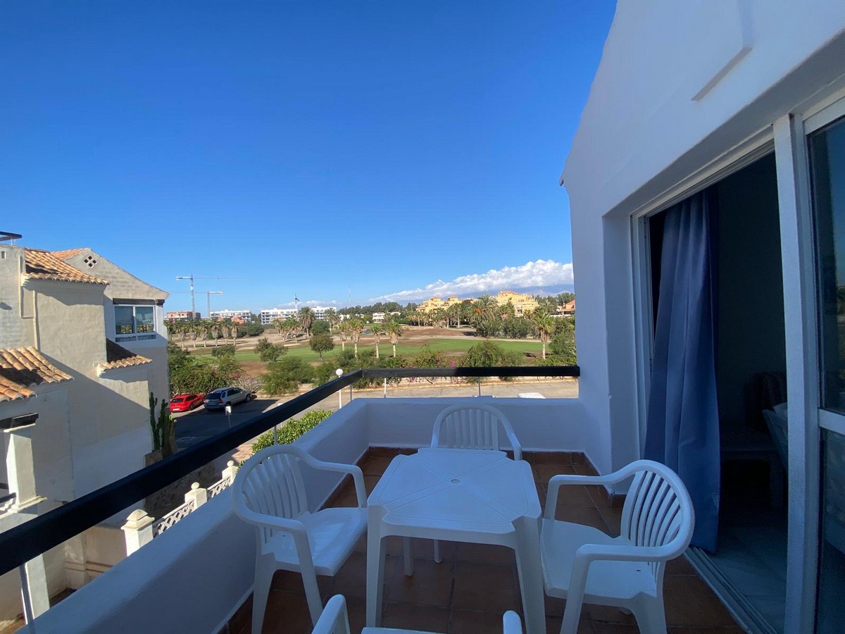 Apartamento en planta segunda, Complejo Golf Center Pueblo