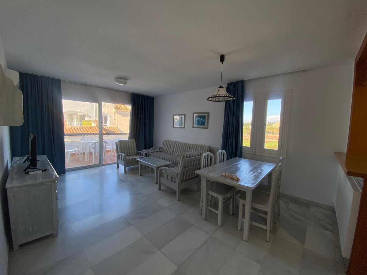 Apartamento en planta segunda, Complejo Golf Center Pueblo