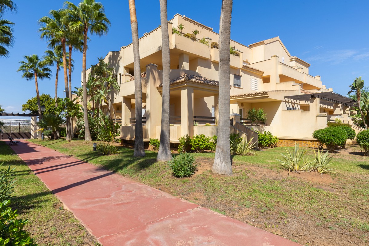 Complexe Villa Romana Golf, appartement exclusif au rez-de-chaussée prêt à emménager