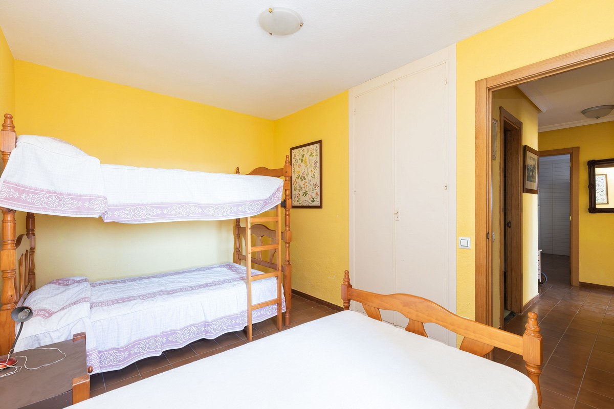 Apartment in Concordia Playa with sea views, Urb. Roquetas de Mar