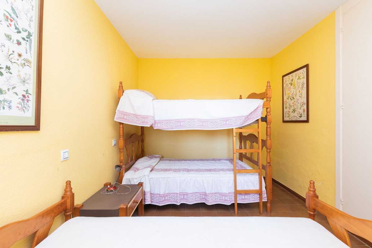 Apartment in Concordia Playa with sea views, Urb. Roquetas de Mar