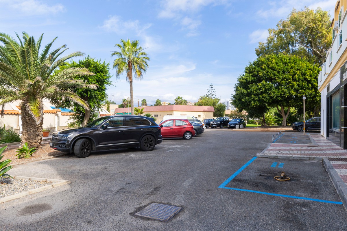 Apartment with sea views, ‘Club Tropicana’ complex, beachfront