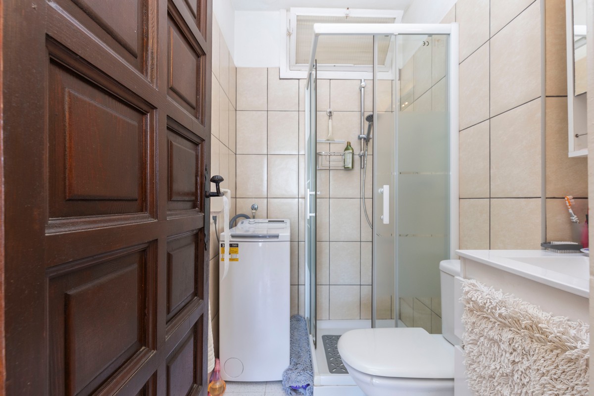 Apartment with sea views, ‘Club Tropicana’ complex, beachfront