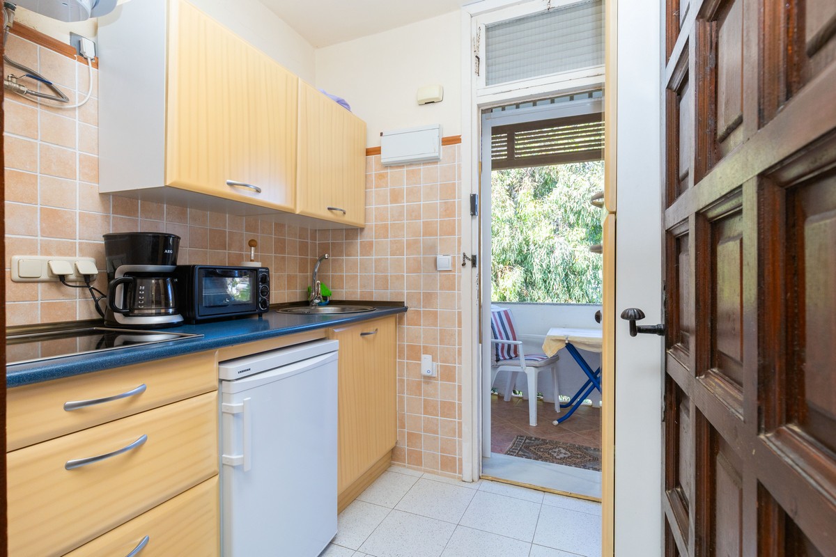 Apartment with sea views, ‘Club Tropicana’ complex, beachfront