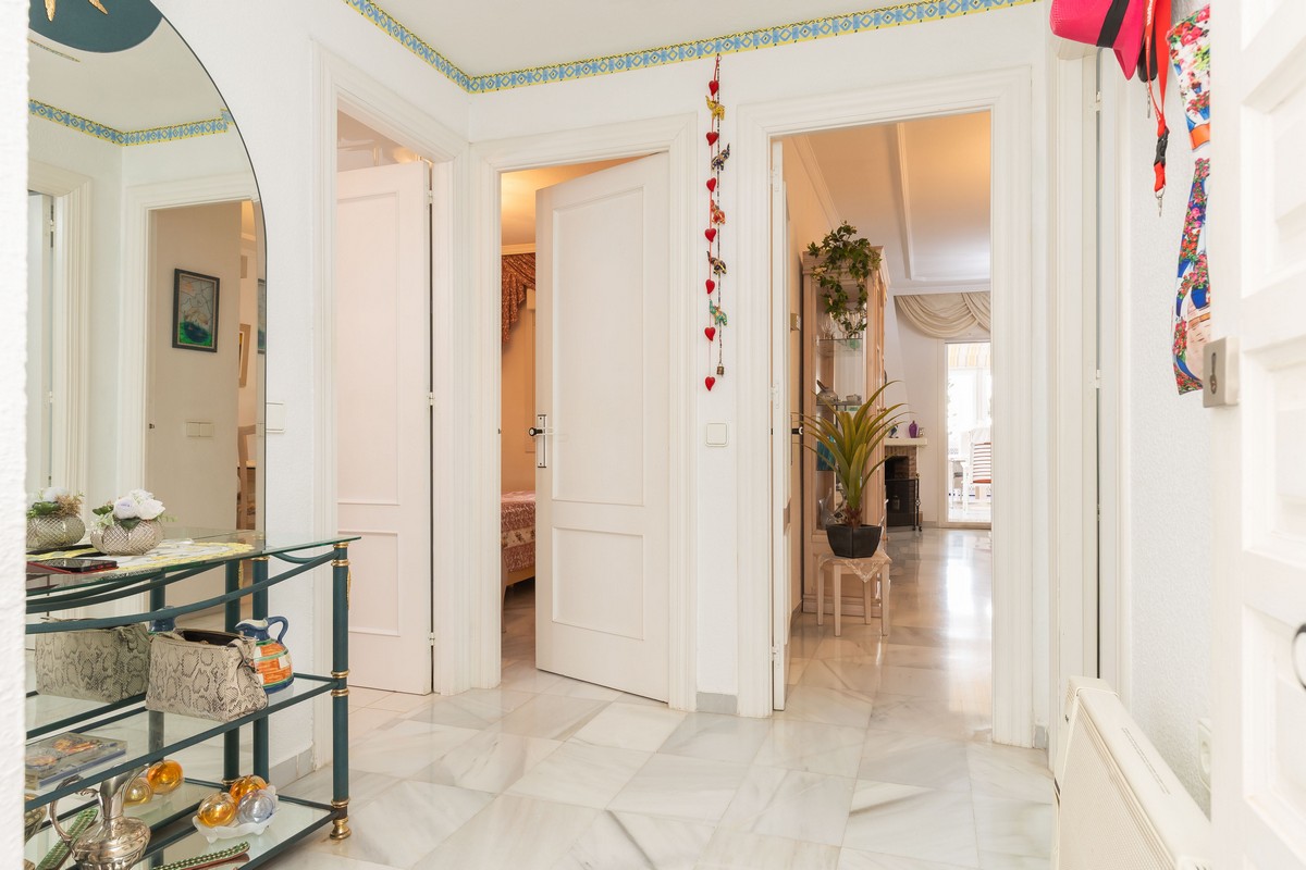 Ático frente al mar, Playa de la Bajadilla, Urb. Roquetas de Mar