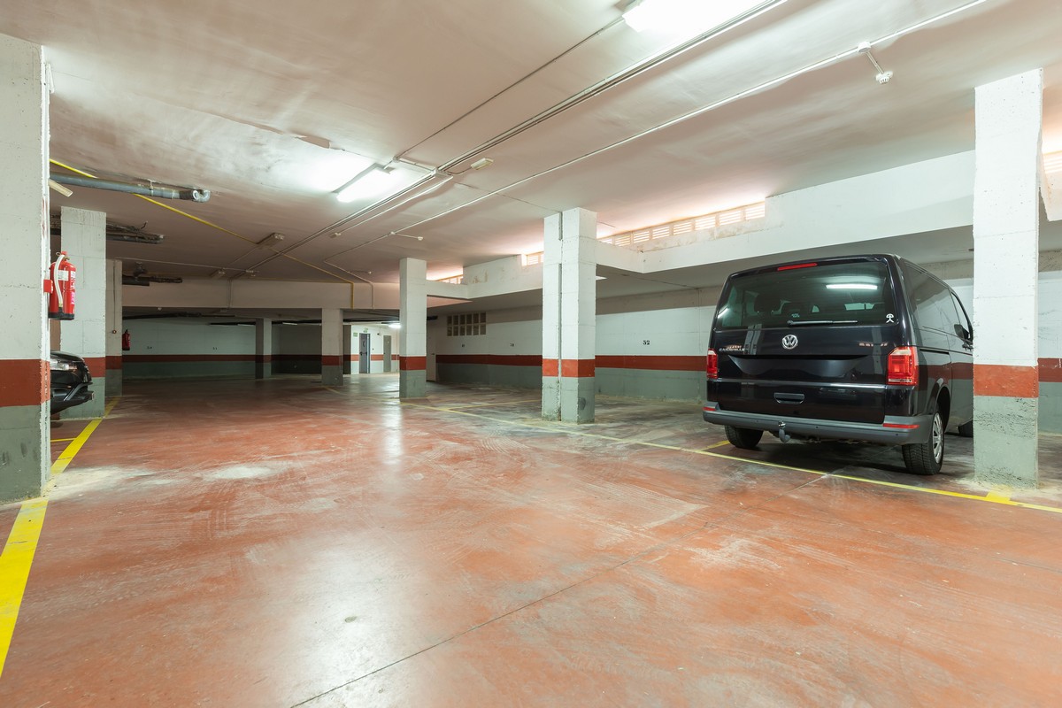 Geräumige 3-Schlafzimmer-Wohnung im Maracay-Komplex