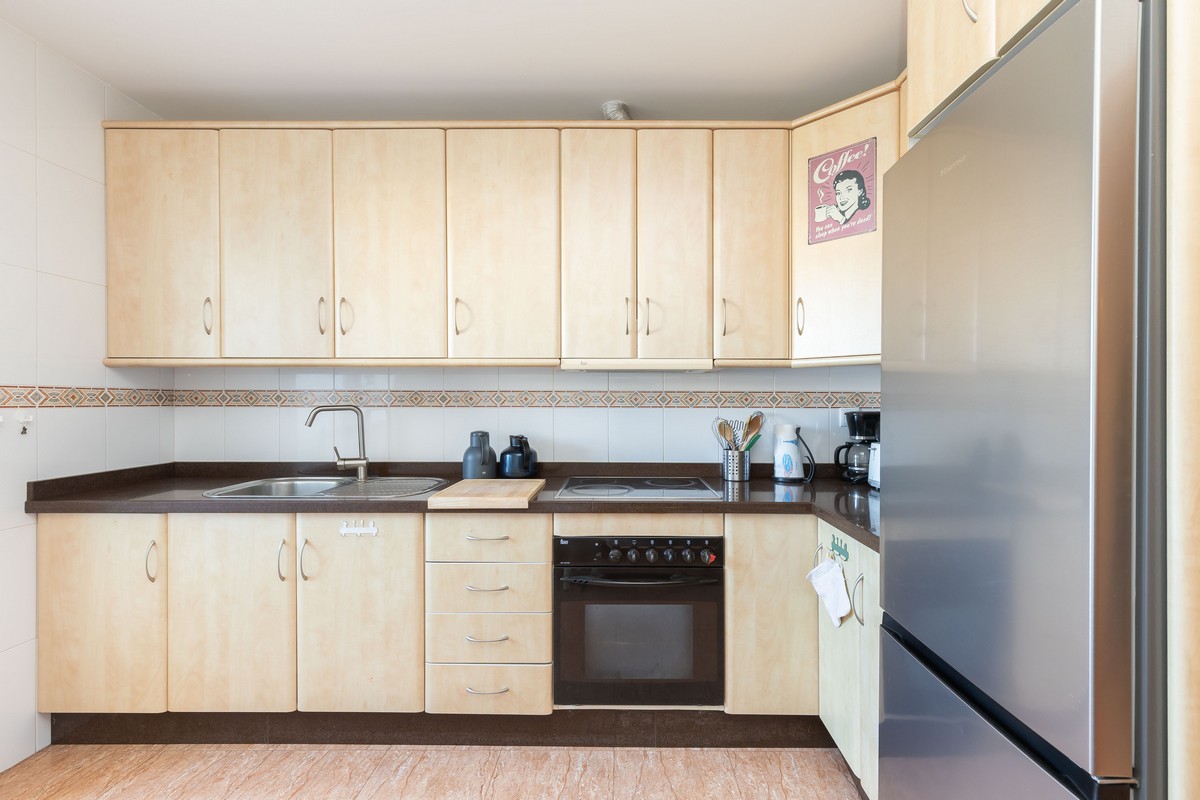 Geräumige 3-Schlafzimmer-Wohnung im Maracay-Komplex