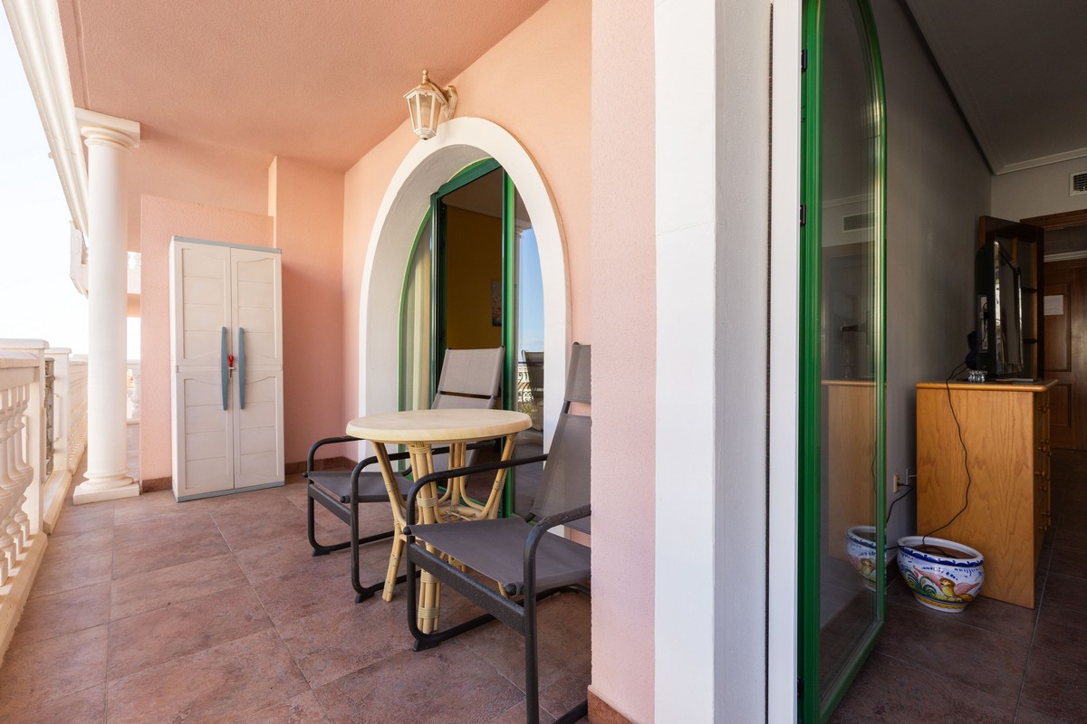 Amplio apartamento en Palazzo Vivaldi, Urb. Las Salinas