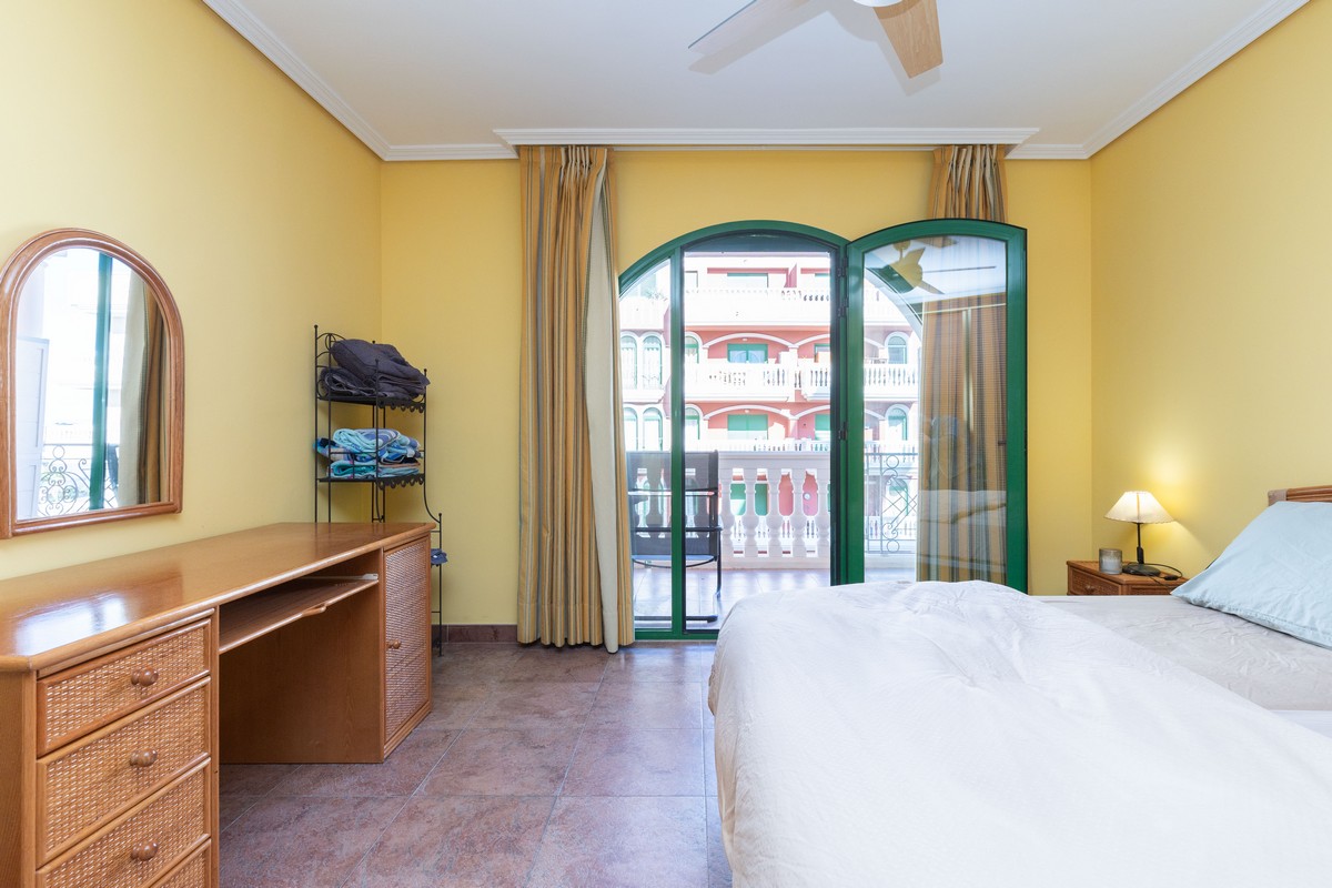 Amplio apartamento en Palazzo Vivaldi, Urb. Las Salinas