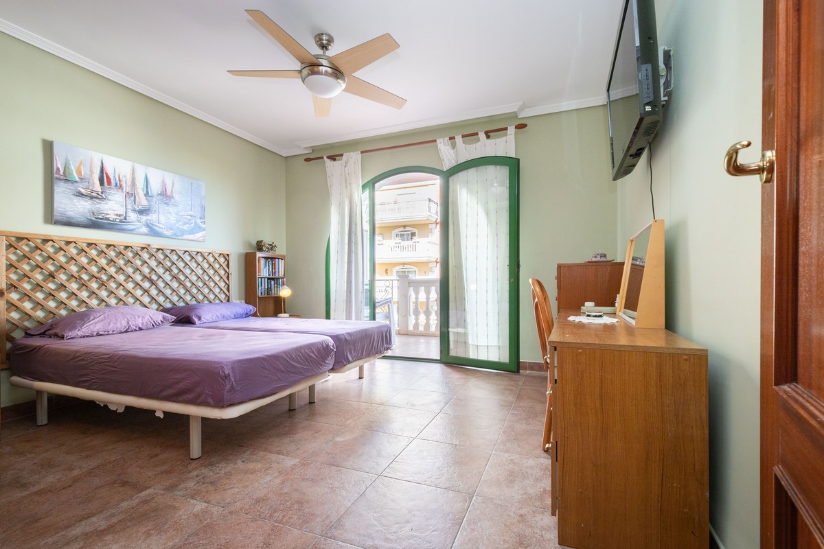 Amplio apartamento en Palazzo Vivaldi, Urb. Las Salinas