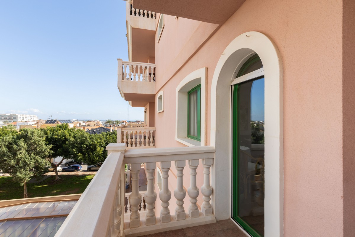 Amplio apartamento en Palazzo Vivaldi, Urb. Las Salinas