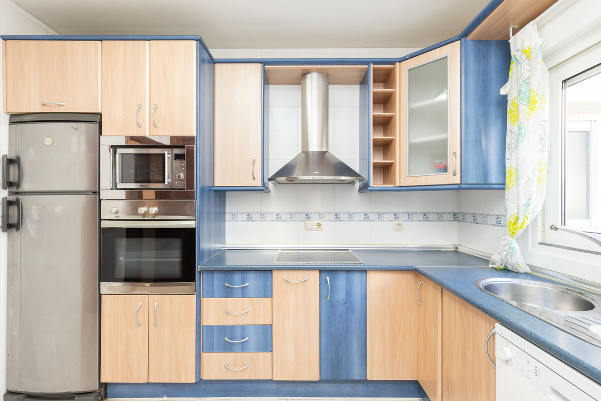 Amplio ático de 104 m² con 3 dormitorios, cerca de la playa