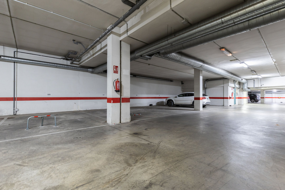 Amplio ático de 104 m² con 3 dormitorios, cerca de la playa