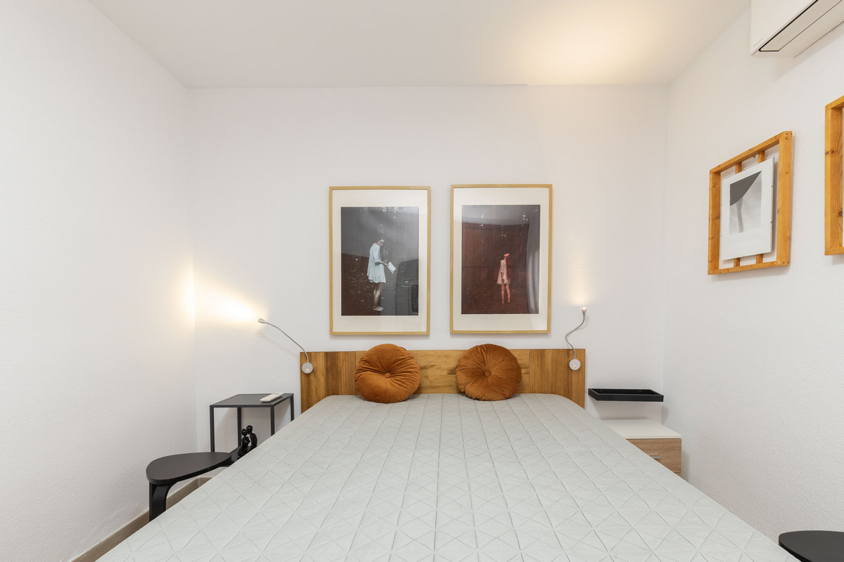 Chalet independiente en una sola planta con 839 m² de parcela junto al mar