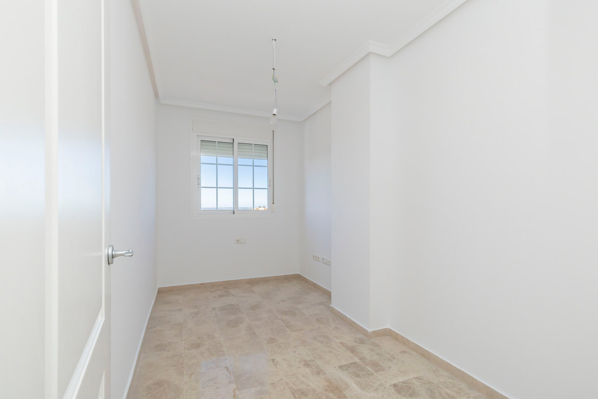 Spazioso appartamento con 3 camere da letto vicino al campo da golf