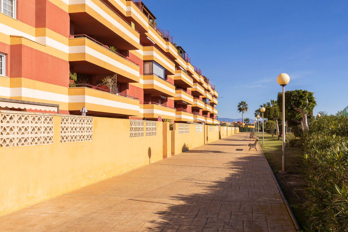 Spazioso appartamento con 3 camere da letto vicino al campo da golf