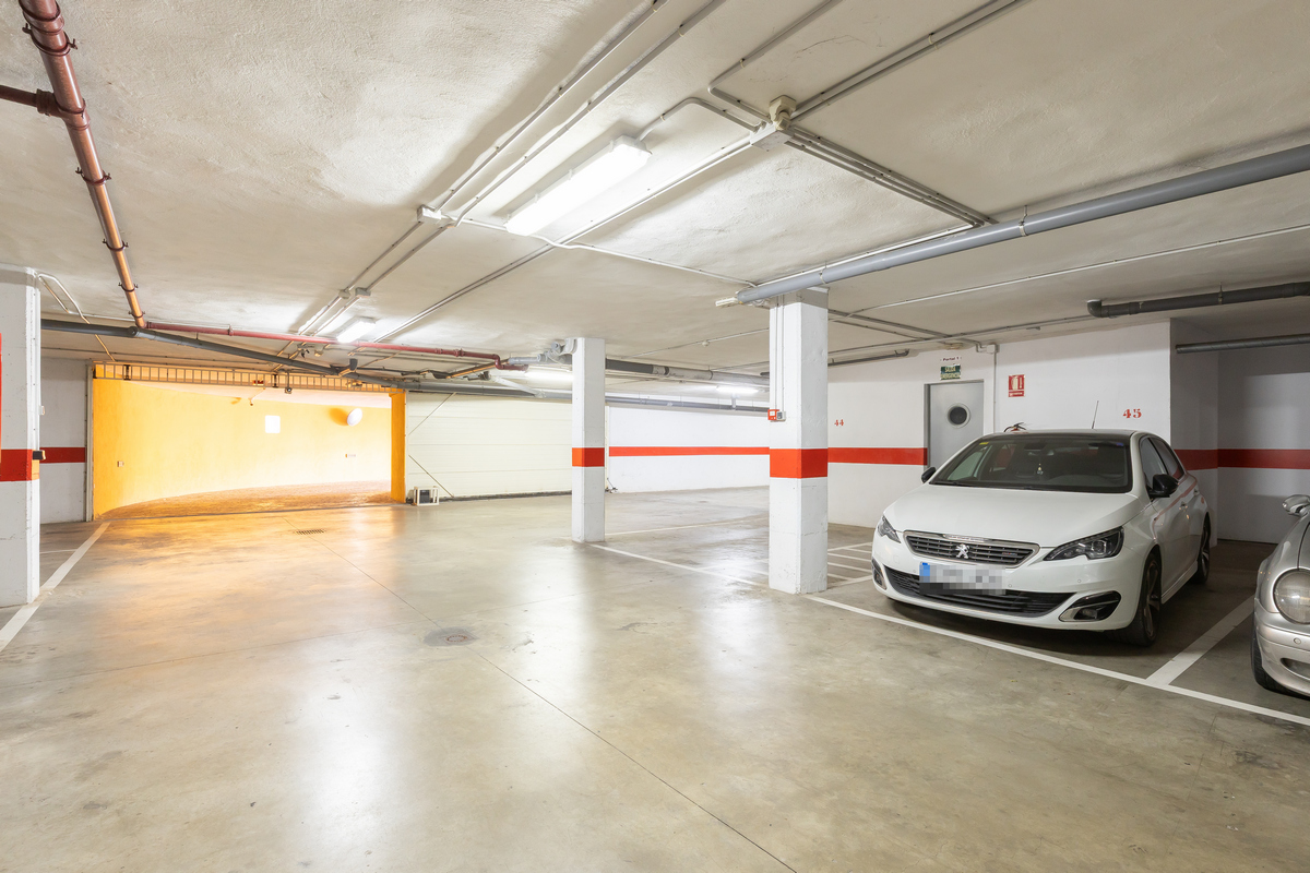 Spazioso appartamento con 3 camere da letto vicino al campo da golf