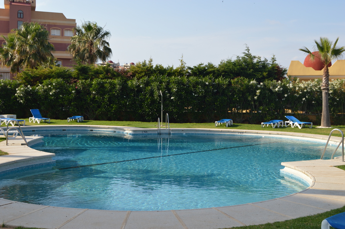 Spazioso appartamento con 3 camere da letto vicino al campo da golf