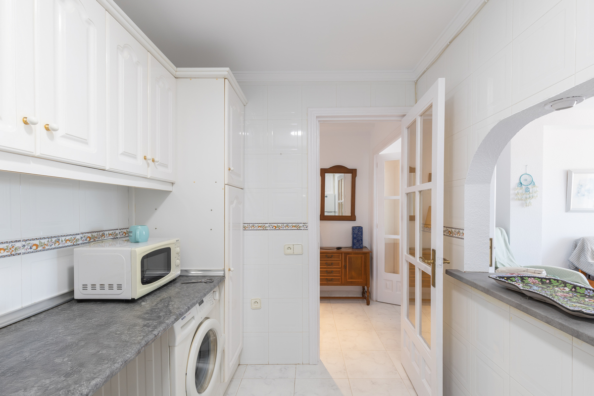 Helles Apartment mit 3 Schlafzimmern und Meerblick im Gebäude Atalaya