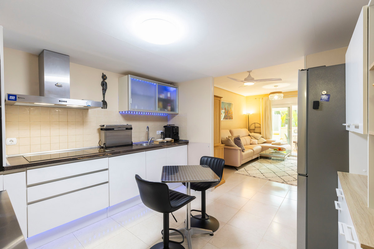 Magnifico appartamento in 1ª linea di spiaggia, Complesso Villa Romana