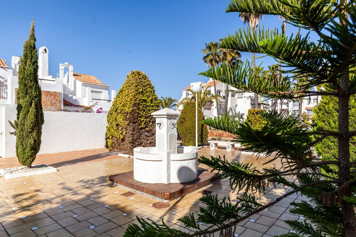 Appartement au rez-de-chaussée avec jardin, Complexe Golf Center Pueblo