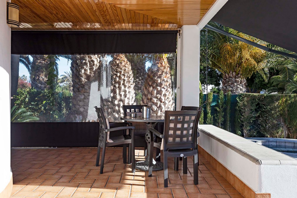 Geräumige freistehende Villa in privilegierter Lage