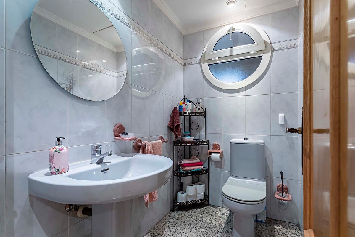 Geräumige freistehende Villa in privilegierter Lage