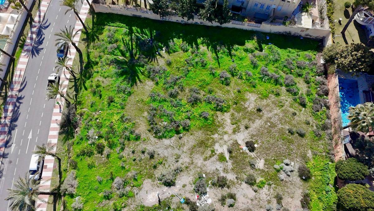 2.535 m² großes Grundstück in privilegierter Lage – Aguadulce