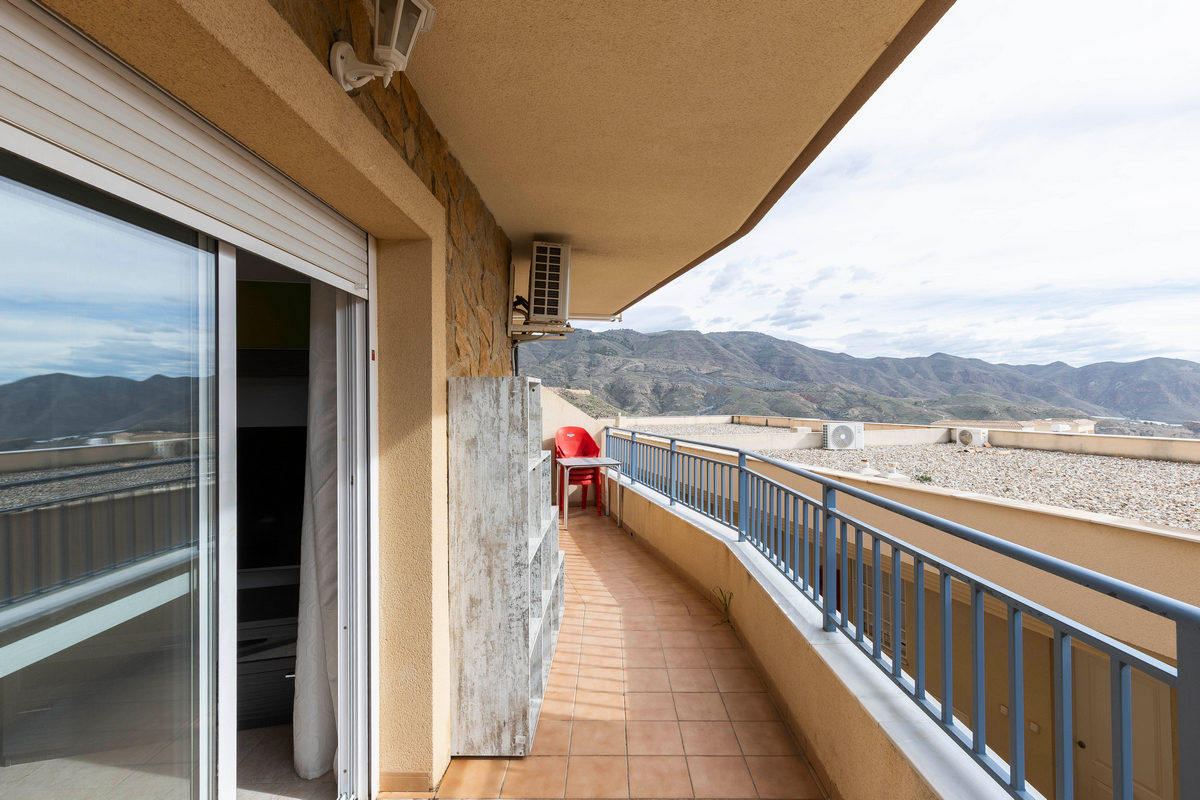 Acogedor apartamento listo para entrar a vivir en La Envía Golf