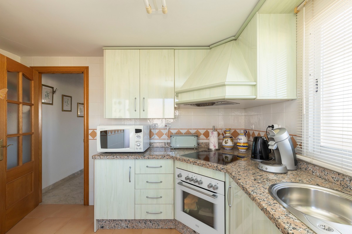 Attique Unique à Las Salinas avec Terrasse de 95 m² et Place de Parking