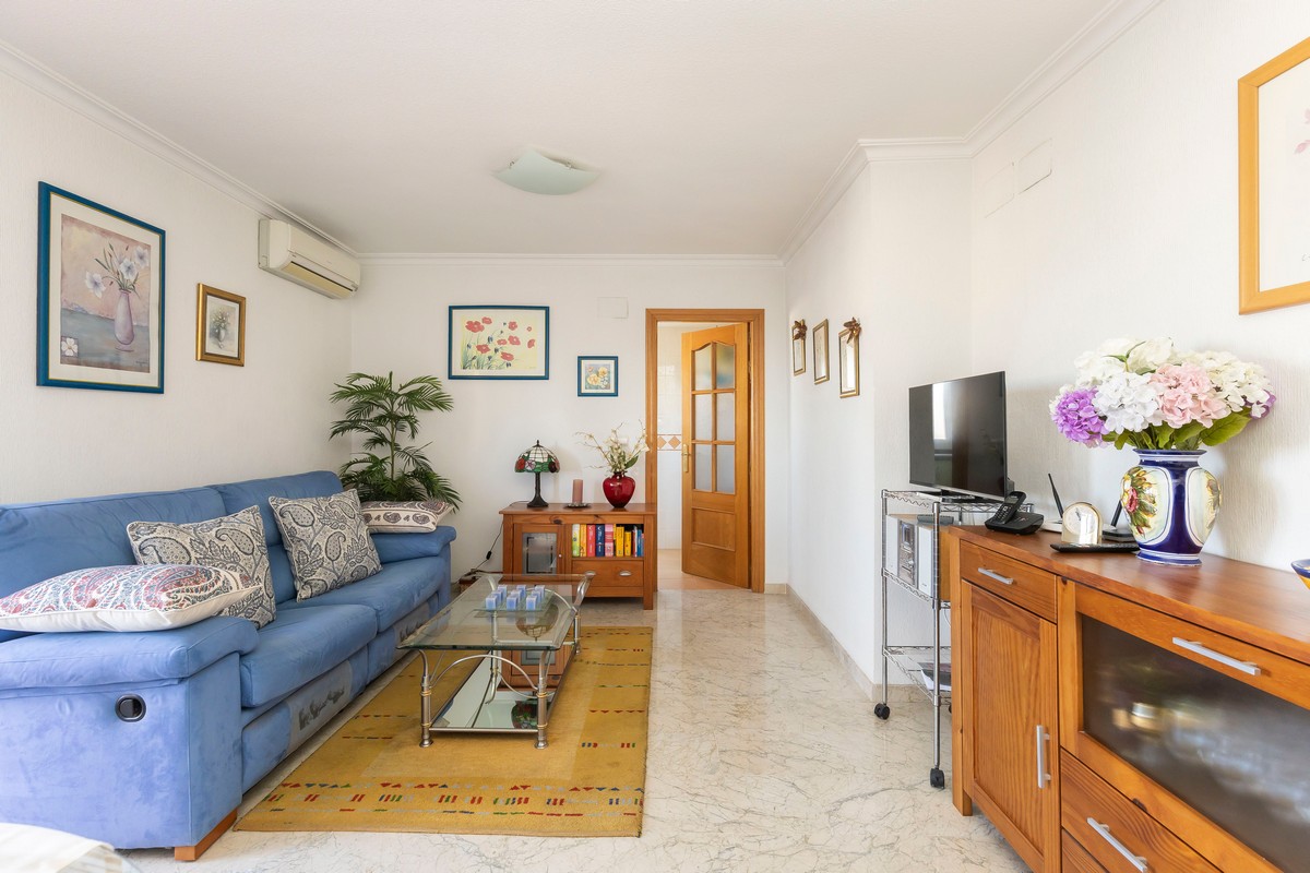 Attique Unique à Las Salinas avec Terrasse de 95 m² et Place de Parking