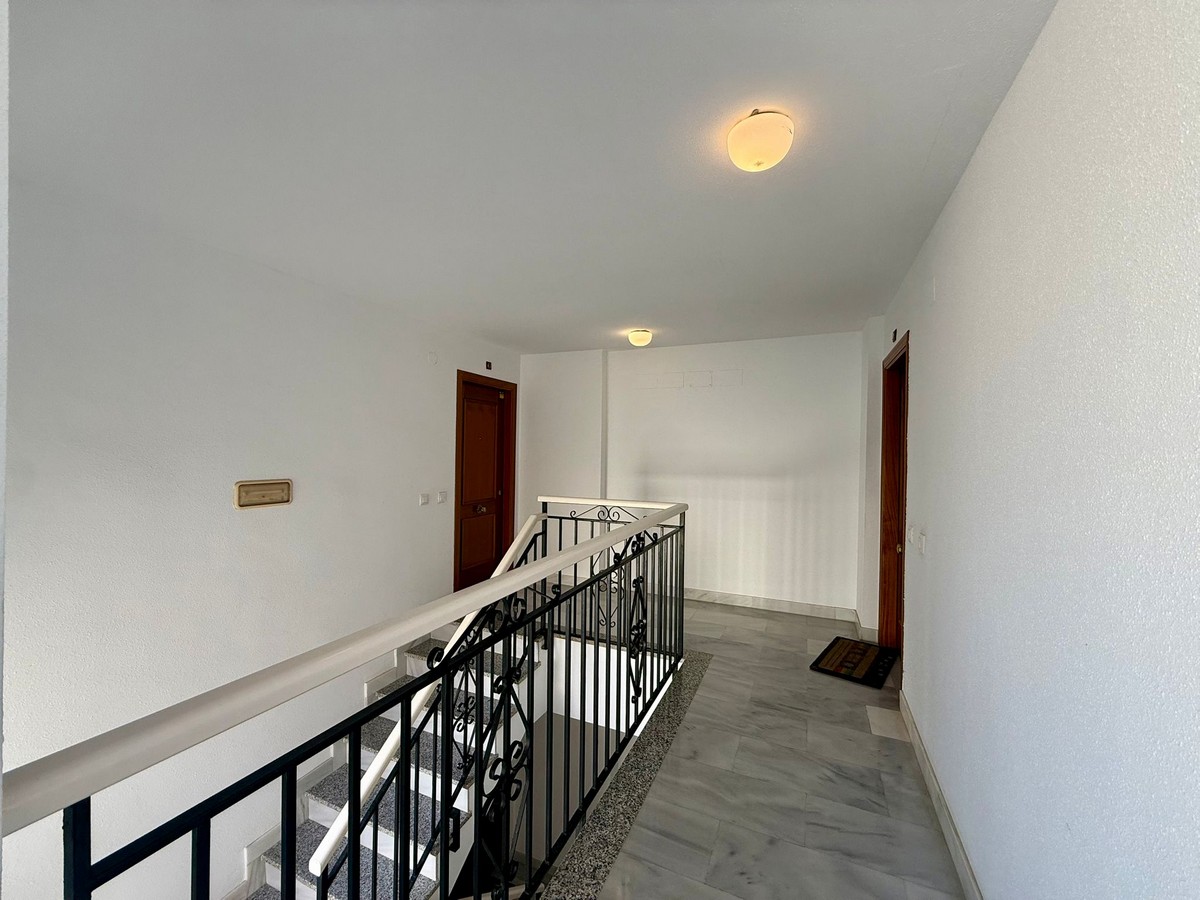 Ático con vistas al mar en Playa de la Bajadilla