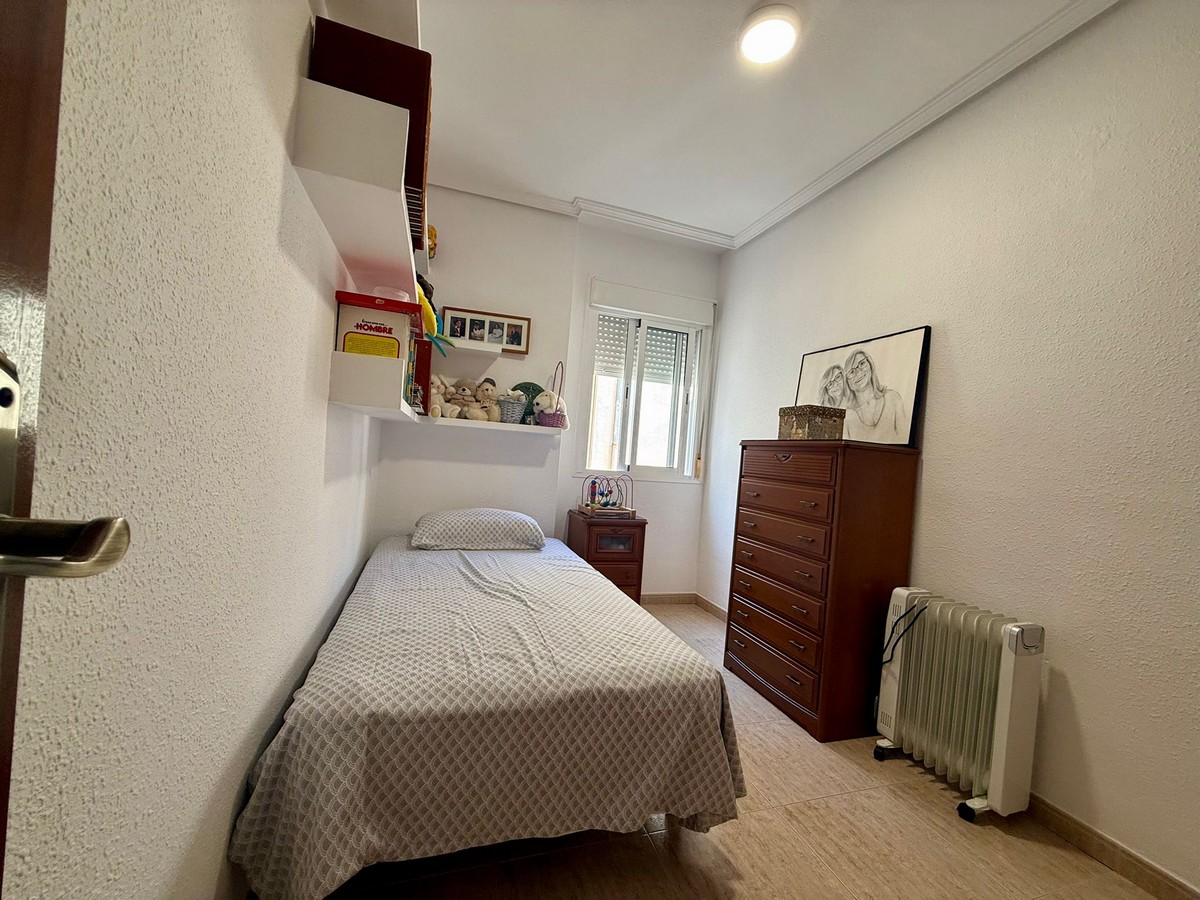 Ático con vistas al mar en Playa de la Bajadilla