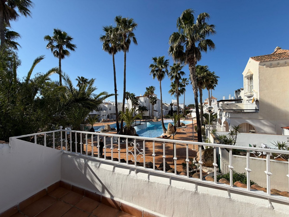 Apartamento en planta primera, Complejo Golf Center Pueblo