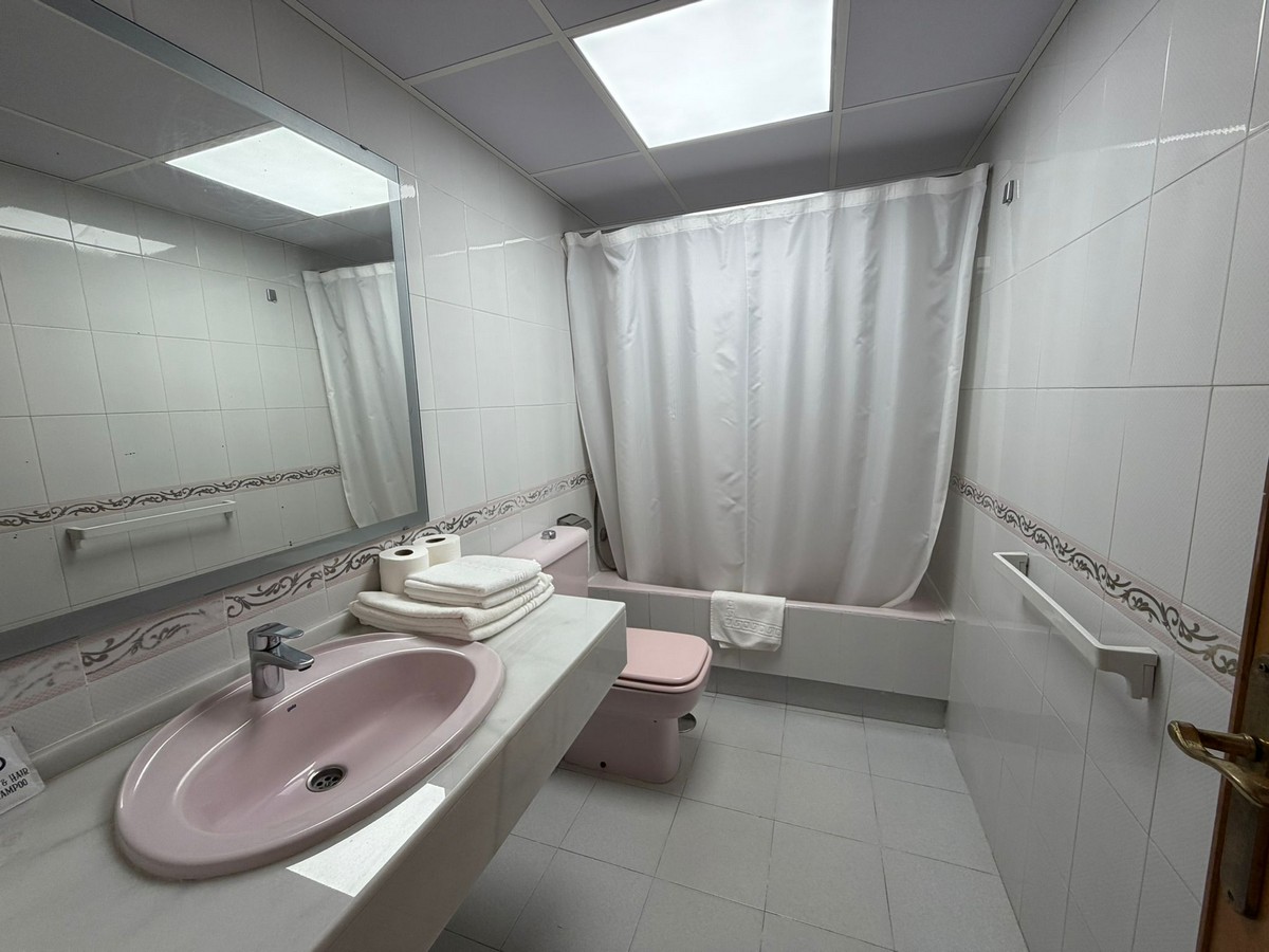 Apartamento en planta primera, Complejo Golf Center Pueblo