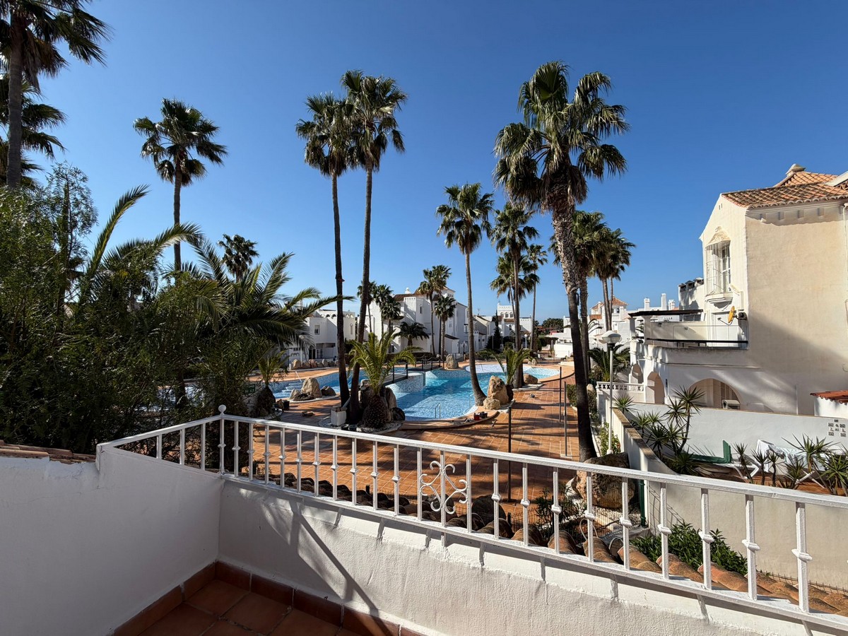 Apartamento en planta primera, Complejo Golf Center Pueblo